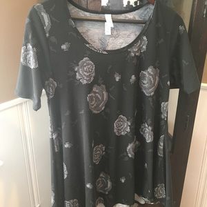 Lularoe xs perfect tee
